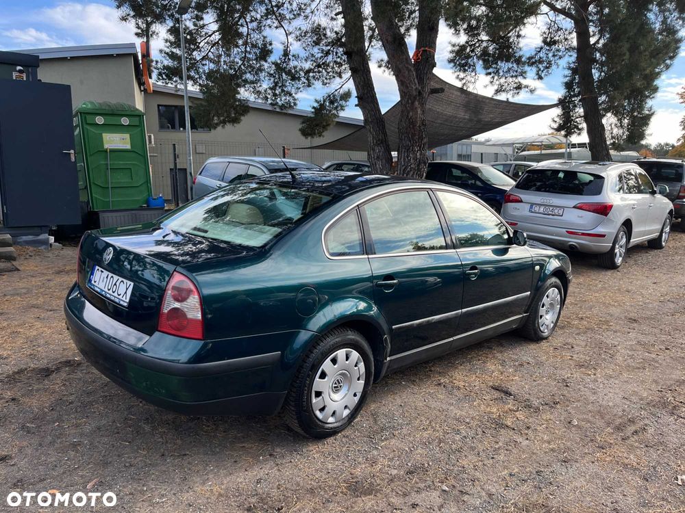 Volkswagen Passat - 8