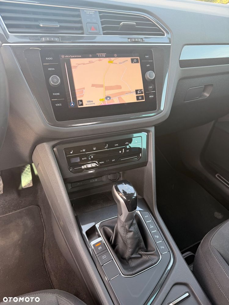 Volkswagen Tiguan - 18