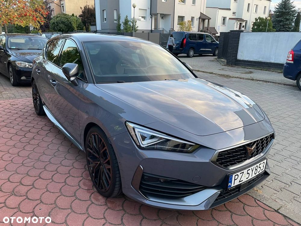 Cupra Leon 2.0 TSI VZ DSG - 2