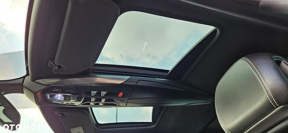 Citroën DS5 HDi 165 SoChic - 17