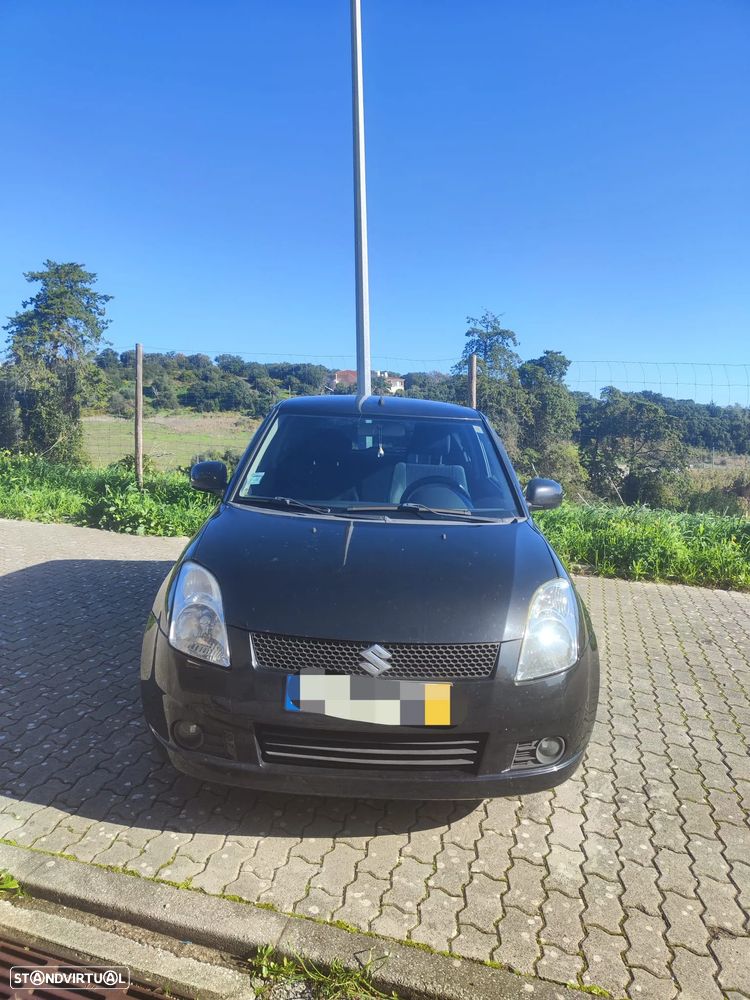 Suzuki Swift 1.3 DDiS GL - 3