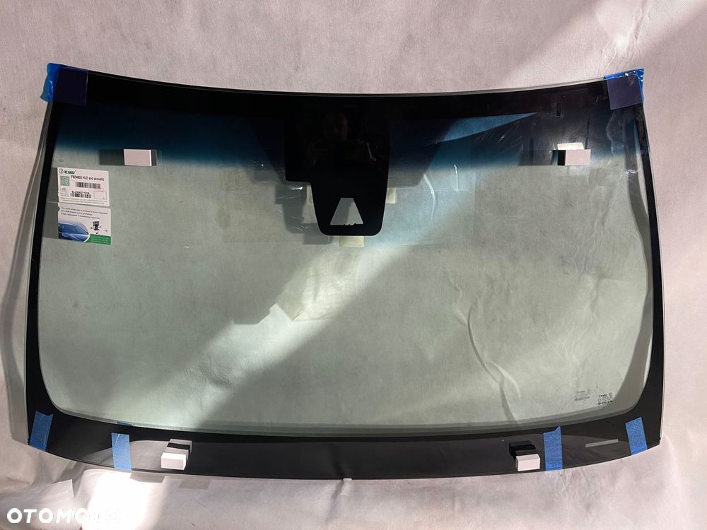 szyba przednia toyota avalon gsx50 sedan kamera hud acoustic po 2018- - 1
