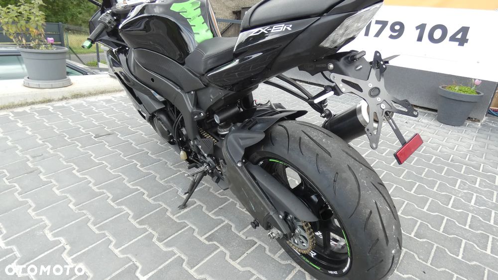 Kawasaki Ninja - 11