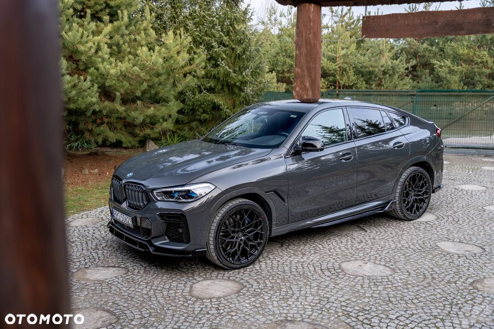 BMW X6 M50i - 4