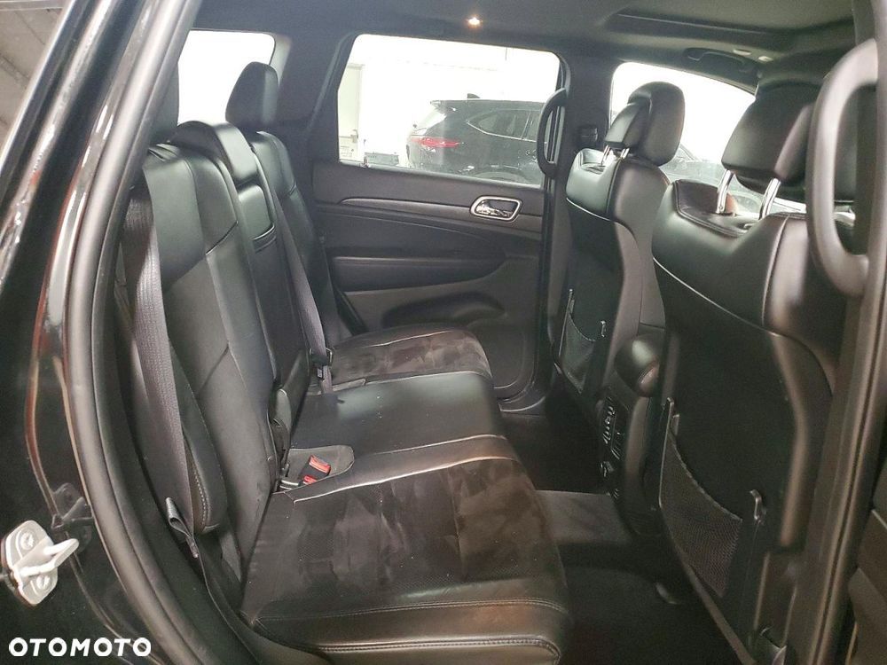 Jeep Grand Cherokee - 10