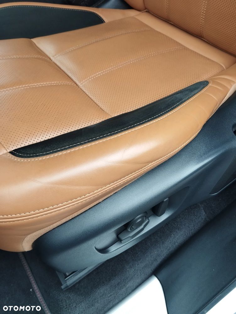 Land Rover Range Rover Sport P400 3.0 HSE - 25