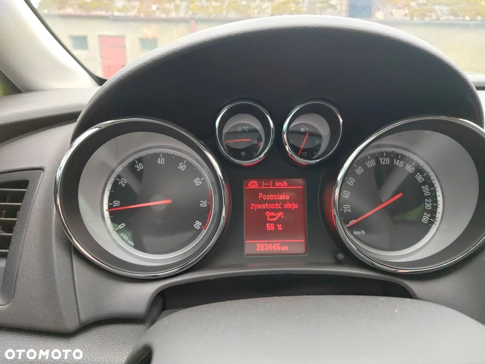 Opel Astra 1.4 T EU6 - 6