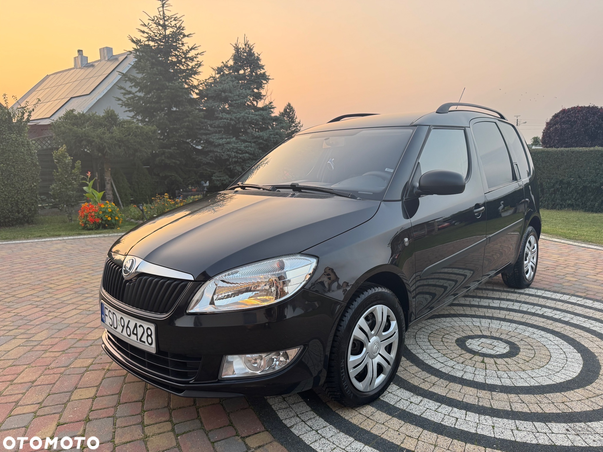 Škoda Praktik - 10