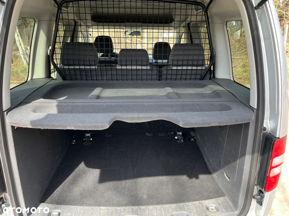 Volkswagen Caddy Highline - 12