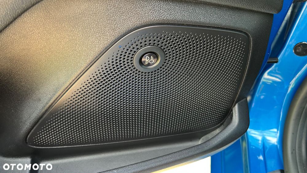 Ford Fiesta 1.0 EcoBoost mHEV ST-Line X - 13