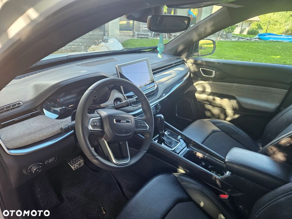Jeep Compass - 12
