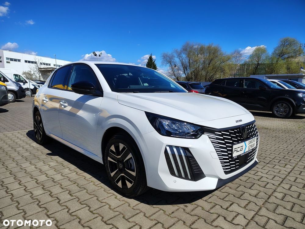 Peugeot 208 - 1
