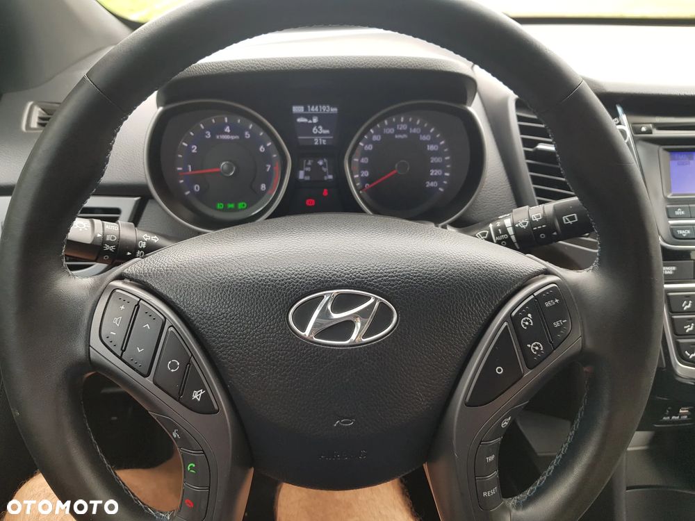 Hyundai i30 blue 1.4 Style - 29