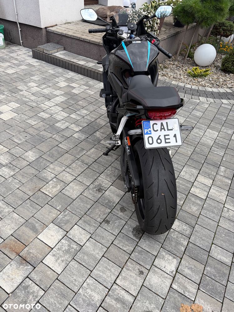 Honda CBR - 5