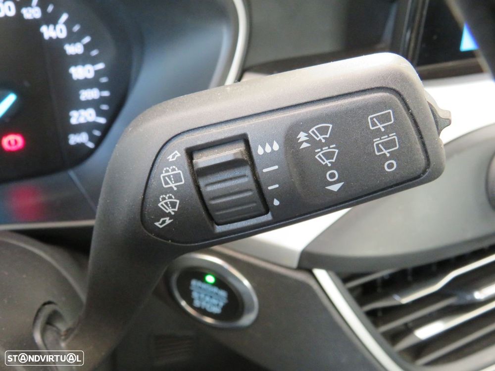 Ford Focus SW - 26
