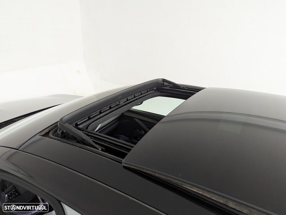 Opel Astra Sports Tourer 1.2 T GS Line - 28