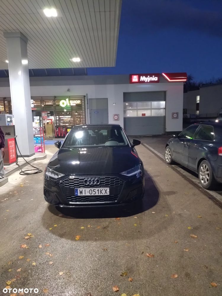 Audi A3 Limousine - 1