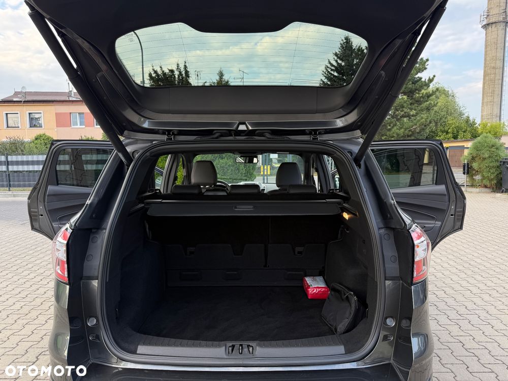 Ford Kuga 2.0 EcoBlue ST-LINE - 23