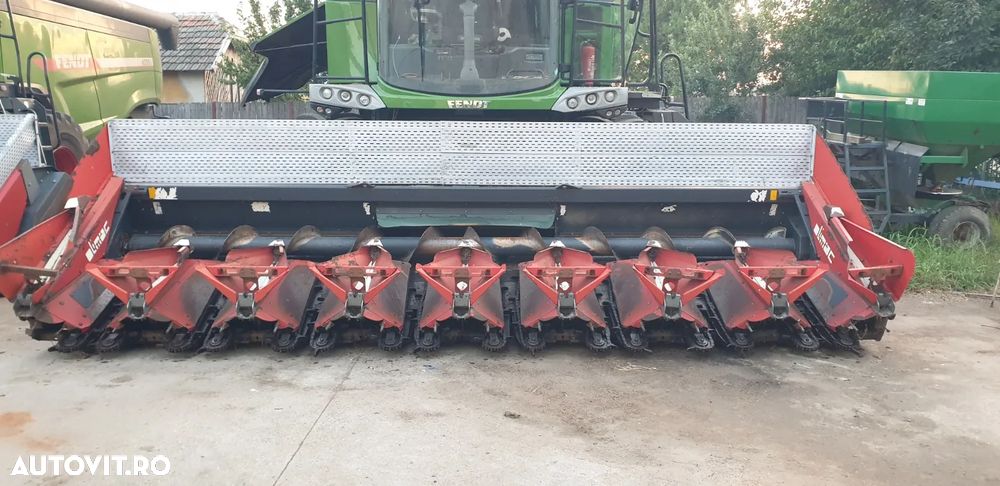 Fendt Combina FENDT 6335C 6,8m + Header Porumb si FS OLIMAC 8 - 12