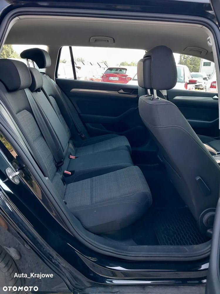 Volkswagen Passat 2.0 TSI Business DSG - 34