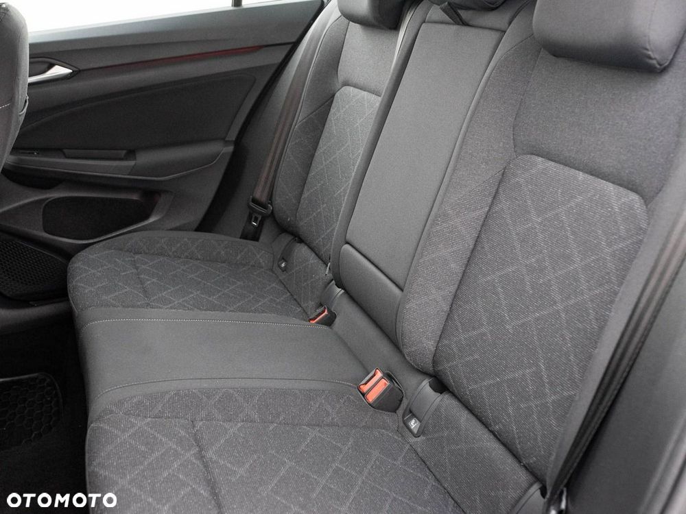 Volkswagen Golf 1.5 eTSI EVO Life DSG - 25