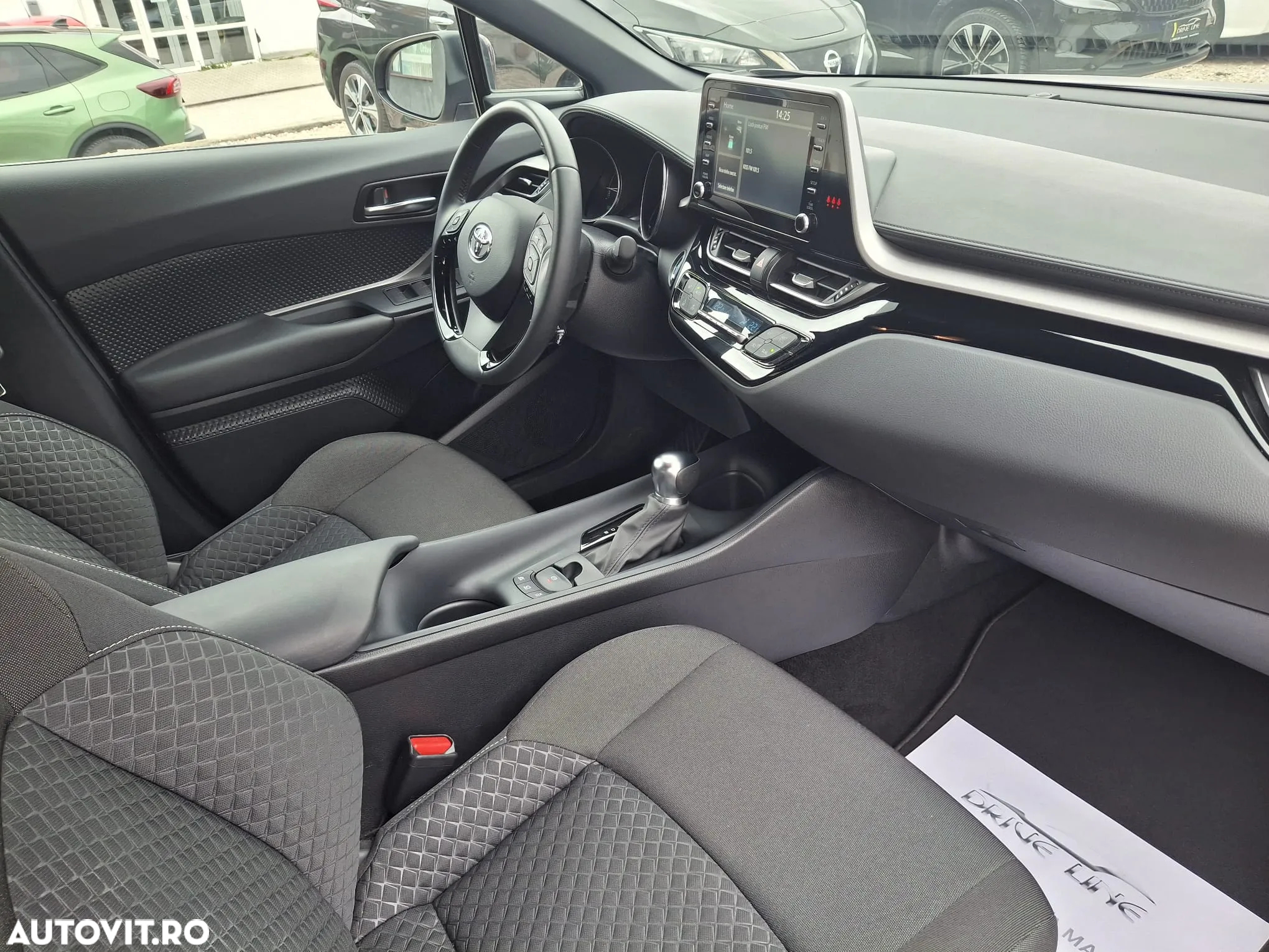 Toyota C-HR 1.8 HSD 122 CP 4x2 CVT Core - 20