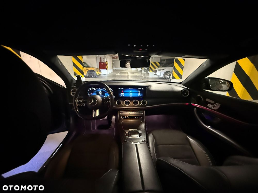 Mercedes-Benz Klasa E 220 d 4-Matic Avantgarde - 6