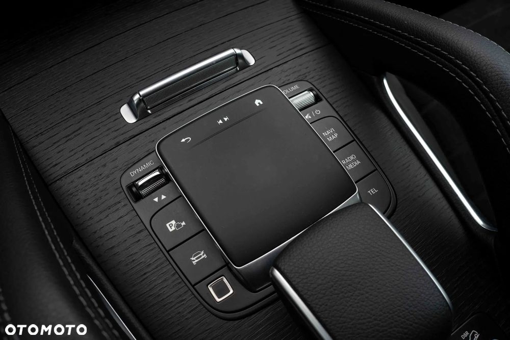 Mercedes-Benz GLE 450 4Matic 9G-TRONIC AMG Line Advanced Plus - 25