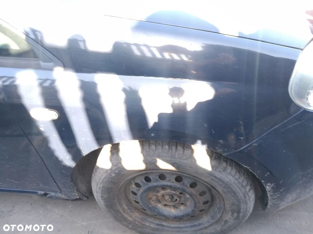 FIAT GRANDE PUNTO 05-09 1.4 8V - OSLONA PRZECIWSLONECZNA PRAWA - 25