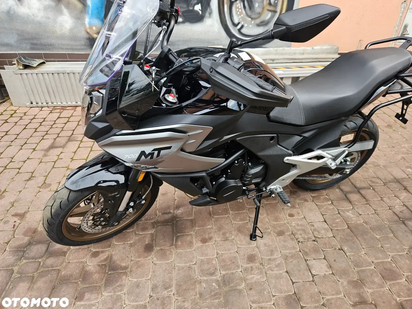 CFMoto MT - 13
