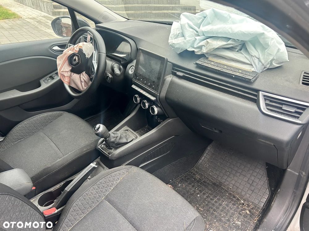 Renault Clio 1.0 TCe Intens - 4