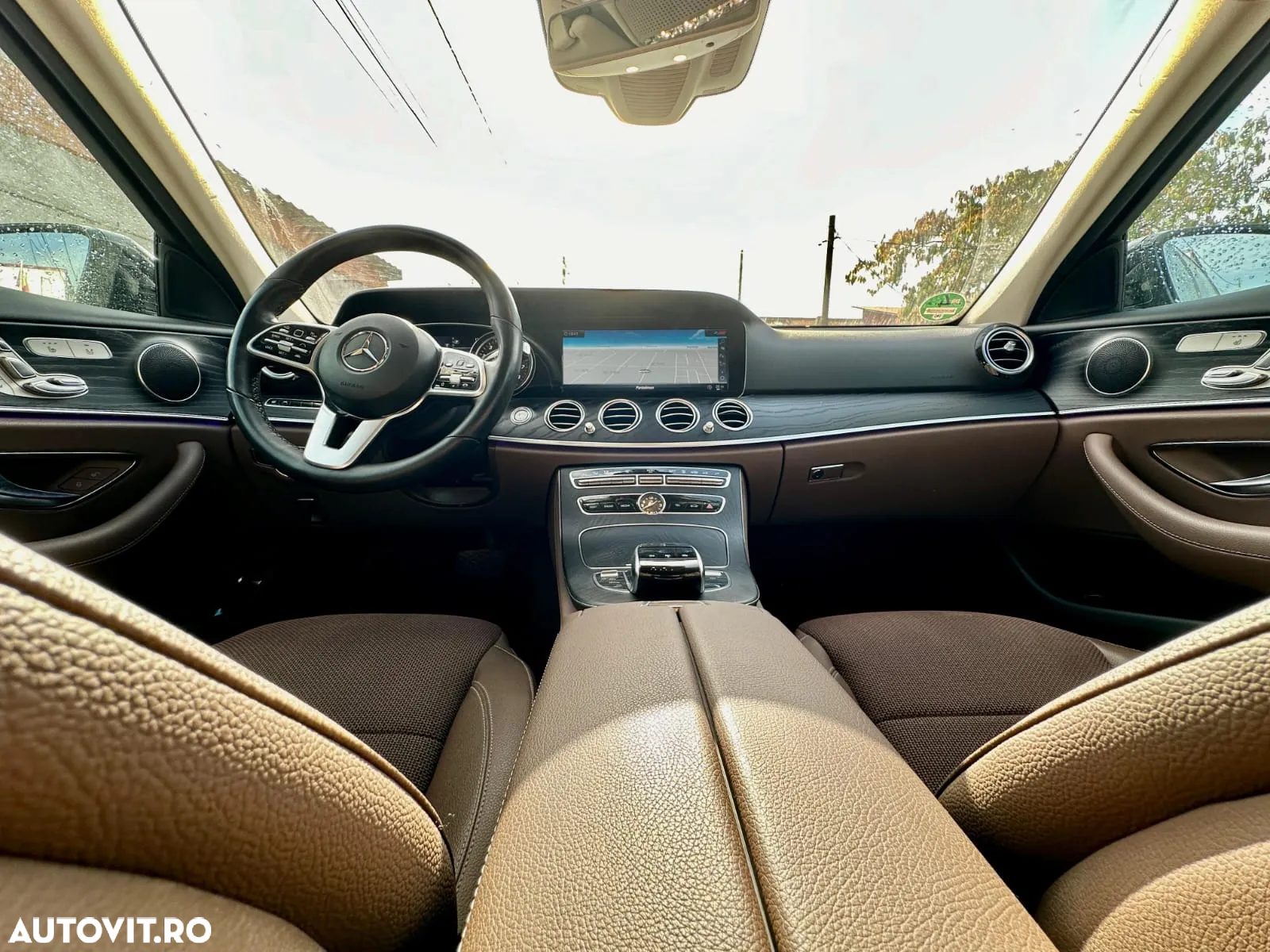 Mercedes-Benz E - 4