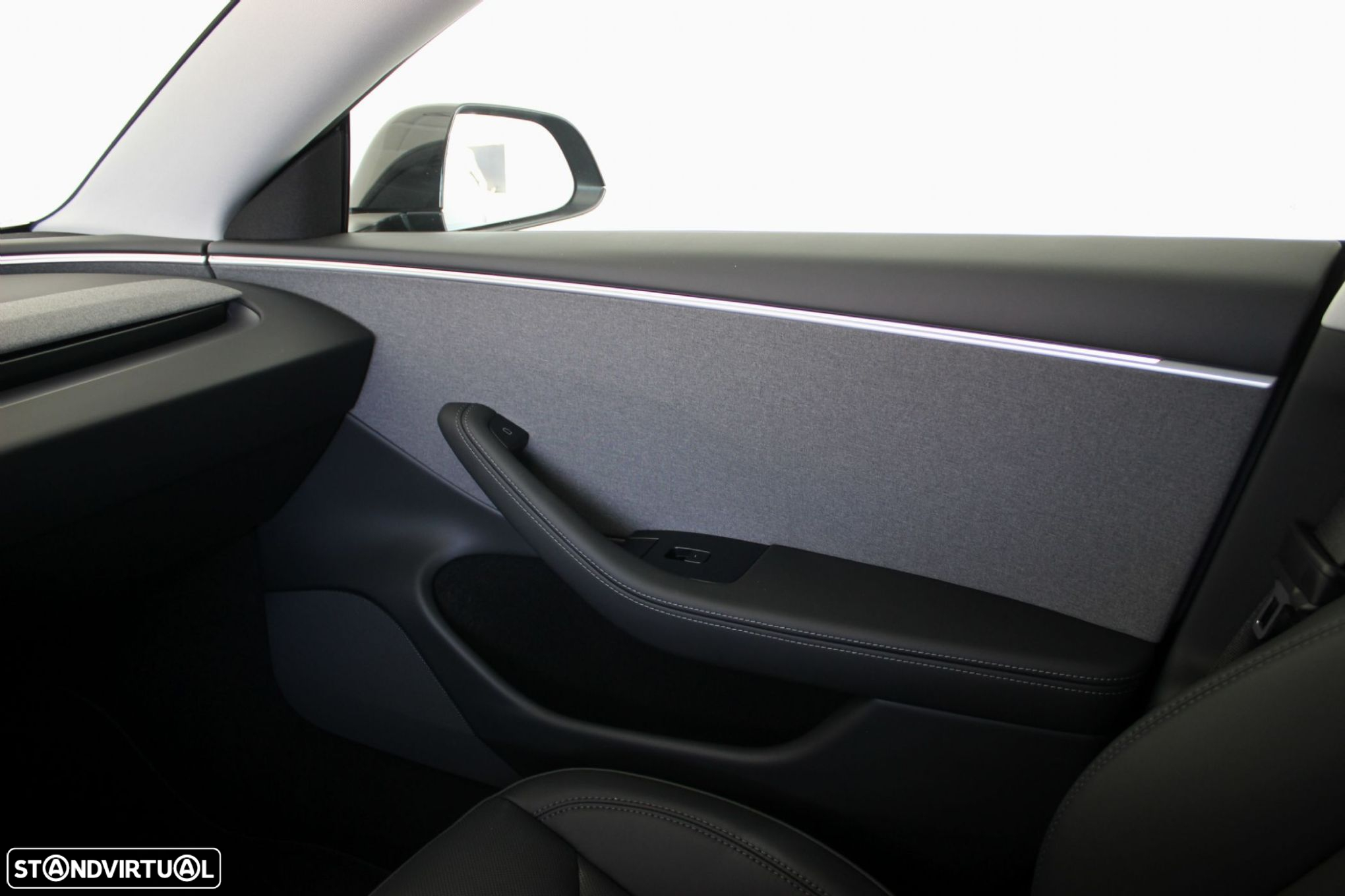 Tesla Model 3 - 33