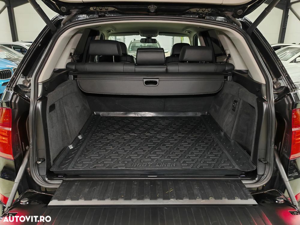 BMW X5 xDrive30d Blue Performance Edition Exclusive - 29