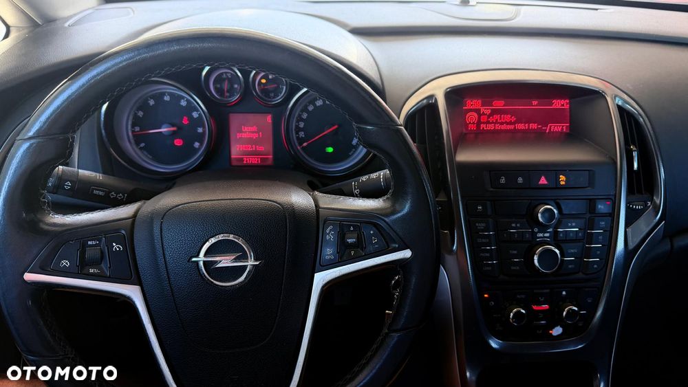 Opel Astra 1.4 T Cosmo - 7