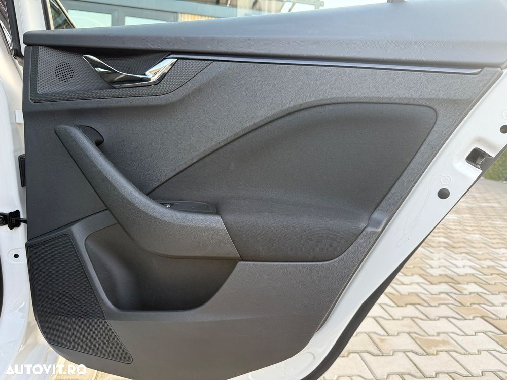 Skoda Scala 1.0 TSI DSG Active - 17