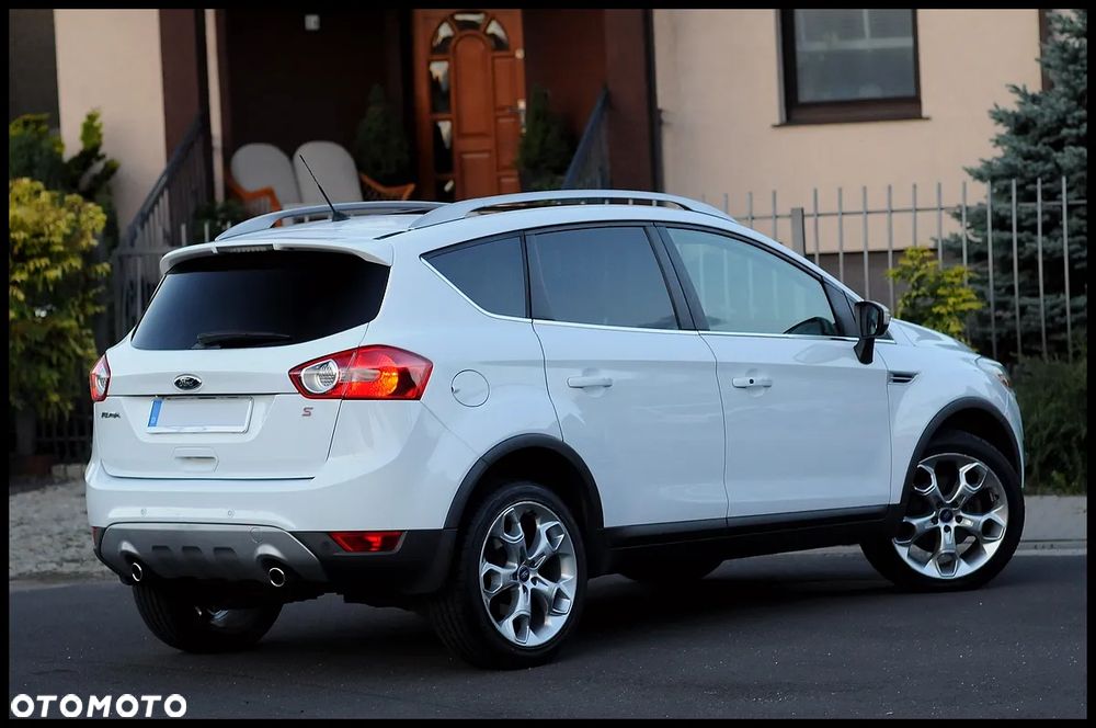 Ford Kuga 2.0 TDCi 4x4 Titanium - 22