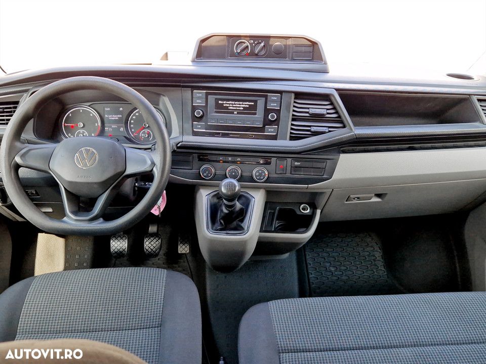 Volkswagen Transporter - 11