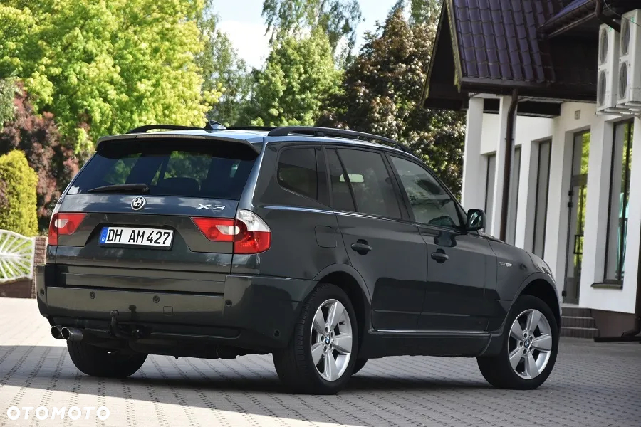 BMW X3 3.0i - 8