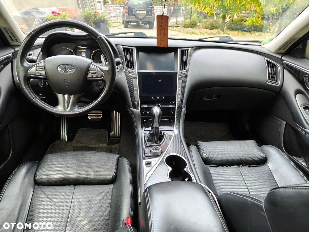 Infiniti Q50 - 10