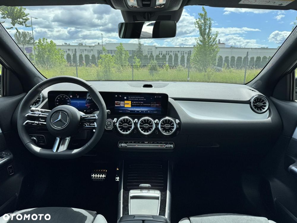 Mercedes-Benz GLA 200 mHEV AMG Line 7G-DCT - 14