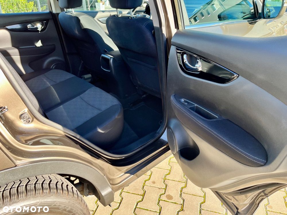Nissan Qashqai - 22