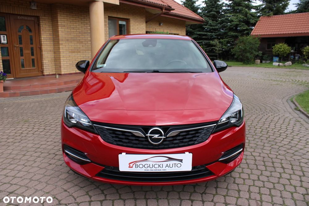 Opel Astra 1.2 T Elegance S&S - 11