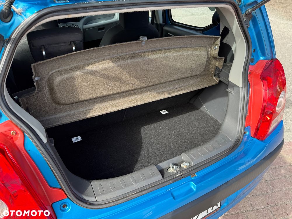 Nissan Pixo 1.0 more - 10