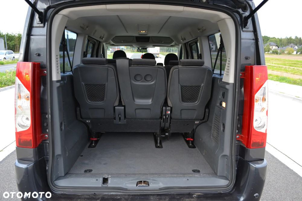 Citroën Jumpy Combi - 32