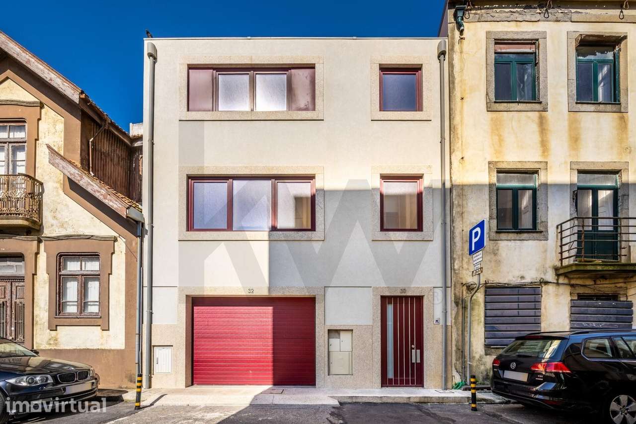 Moradia T3+1 NOVA na Foz do Douro – Com Terraço e Garagem - Grande imagem: 2/60