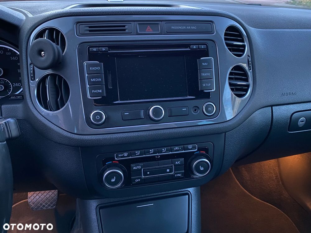 Volkswagen Tiguan 2.0 TDI 4Mot R-Style DSG - 6