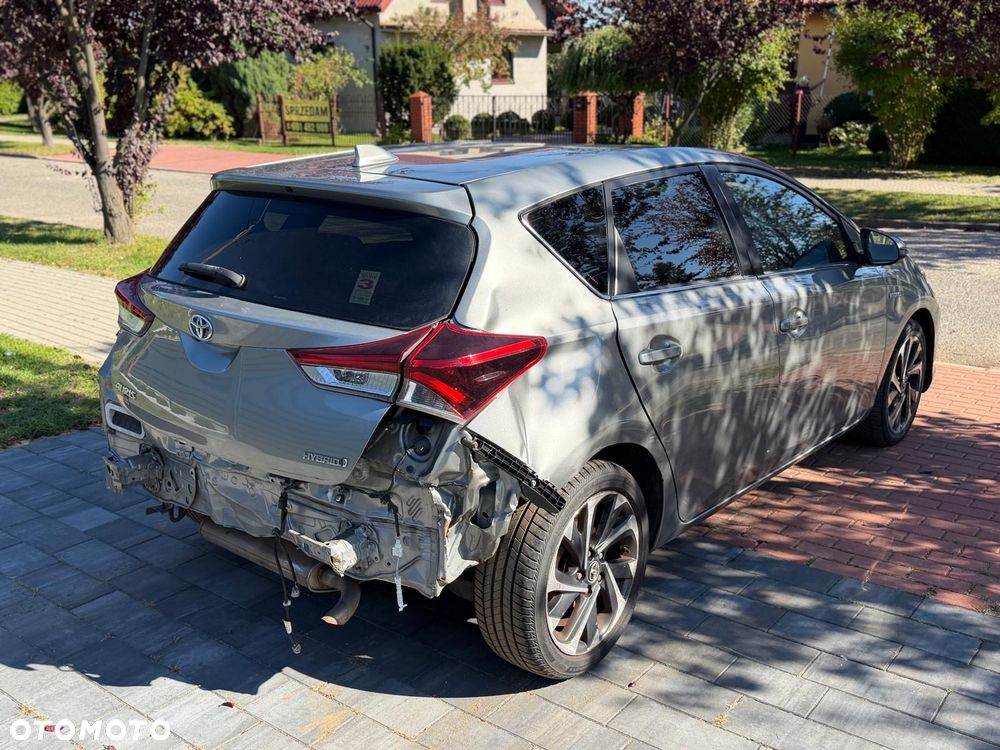 Toyota Auris - 5