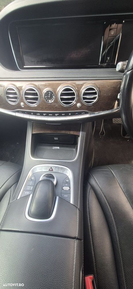 Mercedes-Benz S - 12