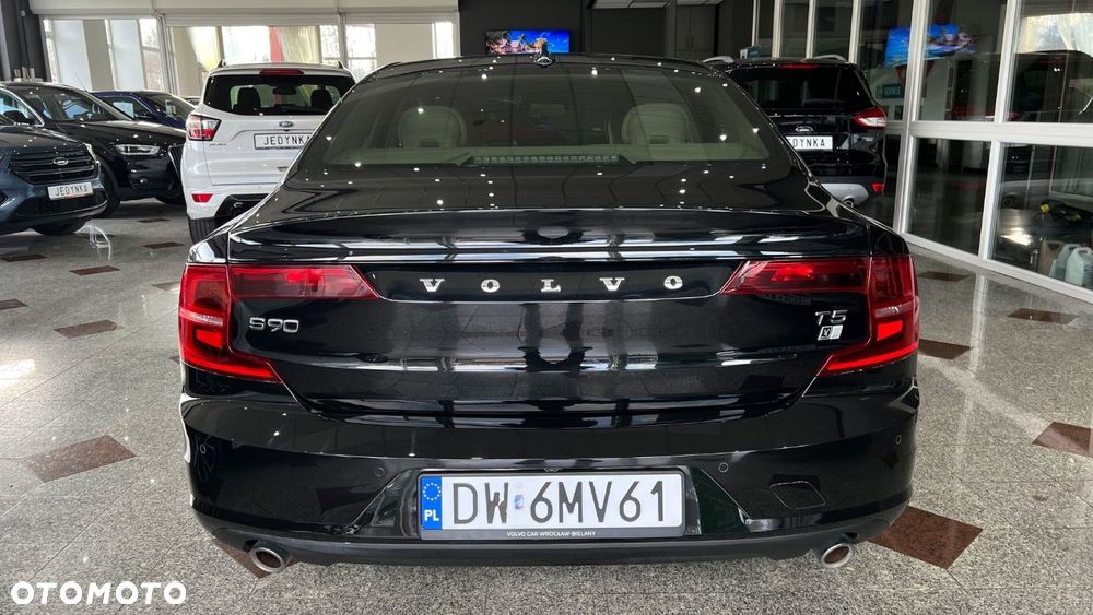 Volvo S90 - 5